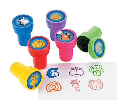 Plastic Zoo Animal Stampers 24 PACK 38439